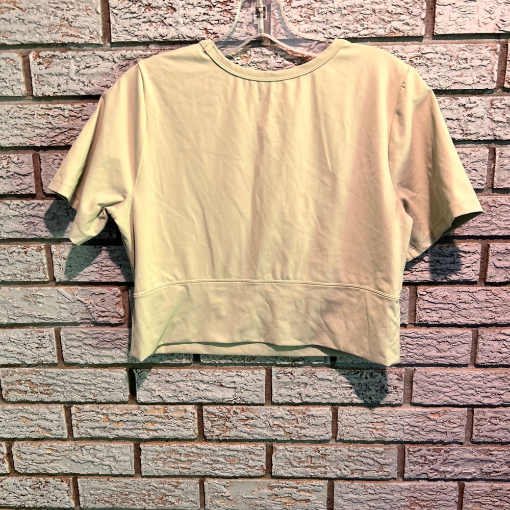 FLX Womens Sage Green Short Sleeve Cropped Athletic T-Shirt Size L‎ - Picture 2 of 5